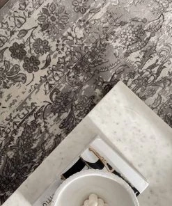 Miss Amara All Rugs Aaerin Charcoal Grey And Ivory Traditional Distressed Rug