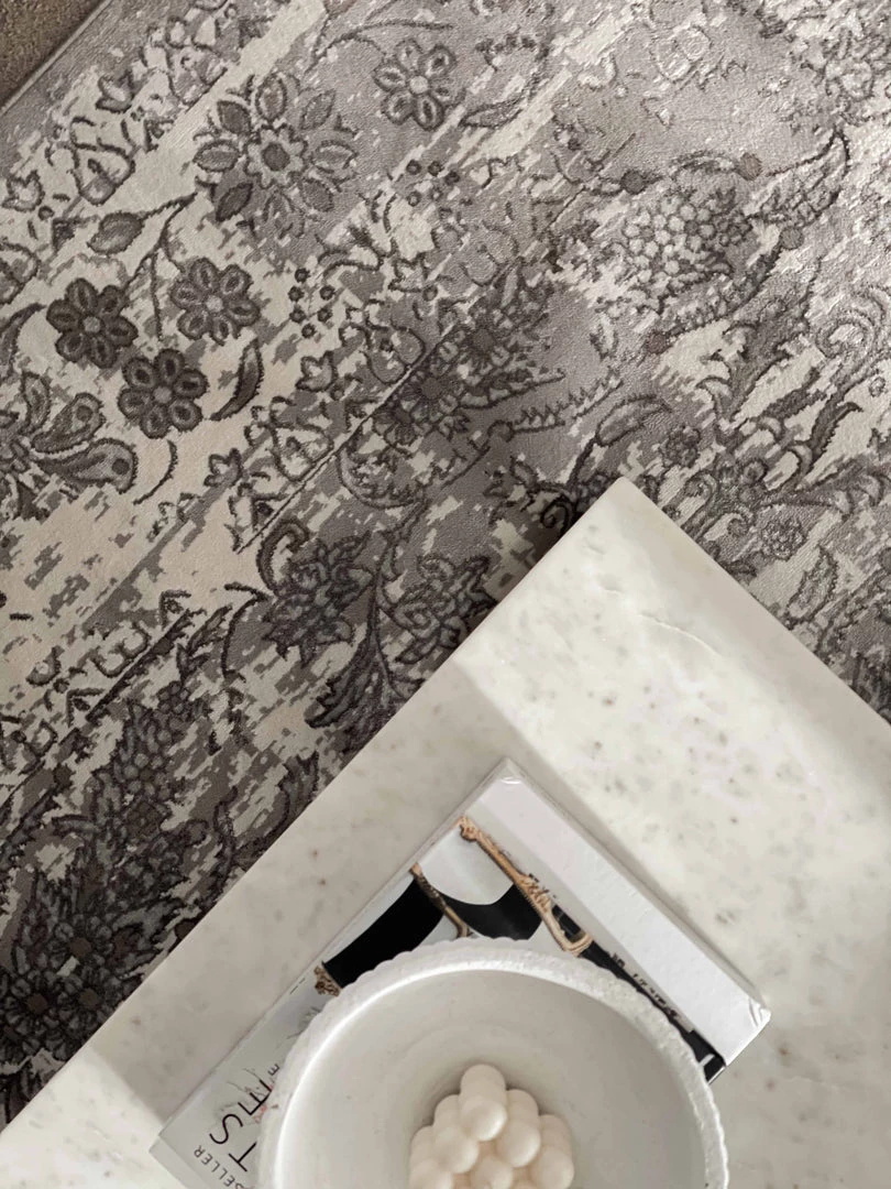 Miss Amara All Rugs Aaerin Charcoal Grey And Ivory Traditional Distressed Rug