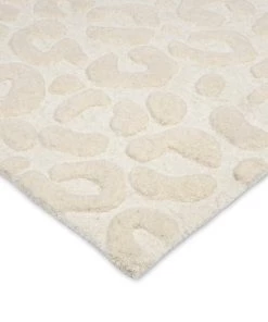 Miss Amara All Rugs Agnes Ivory Cream Carved Animal Pattern Rug