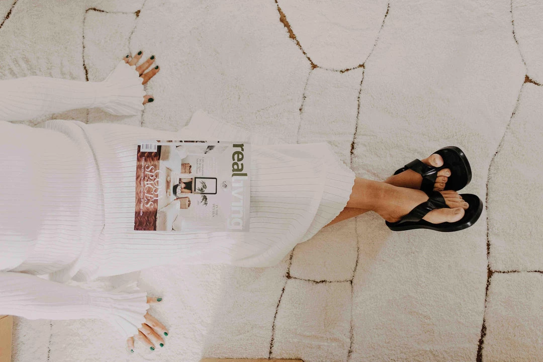 Miss Amara All Rugs Alayna Cream And Gold Tribal Shag Rug