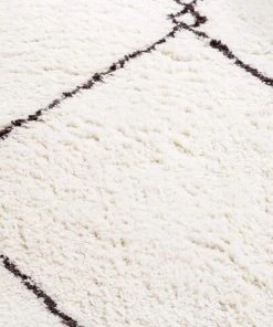 Miss Amara Allefra Diamond Pattern Berber Shag Rug