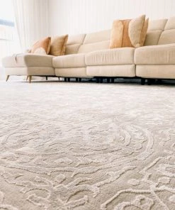 Miss Amara Aylin Cream Ivory And Grey Traditional Floral Rug