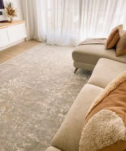 Miss Amara Aylin Cream Ivory And Grey Traditional Floral Rug