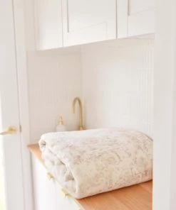 Miss Amara Cabanela Cream And Beige Distressed Washable Rug All Rugs