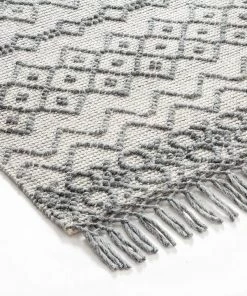 Miss Amara Carlita Grey And Ivory Diamond Pattern PET Rug