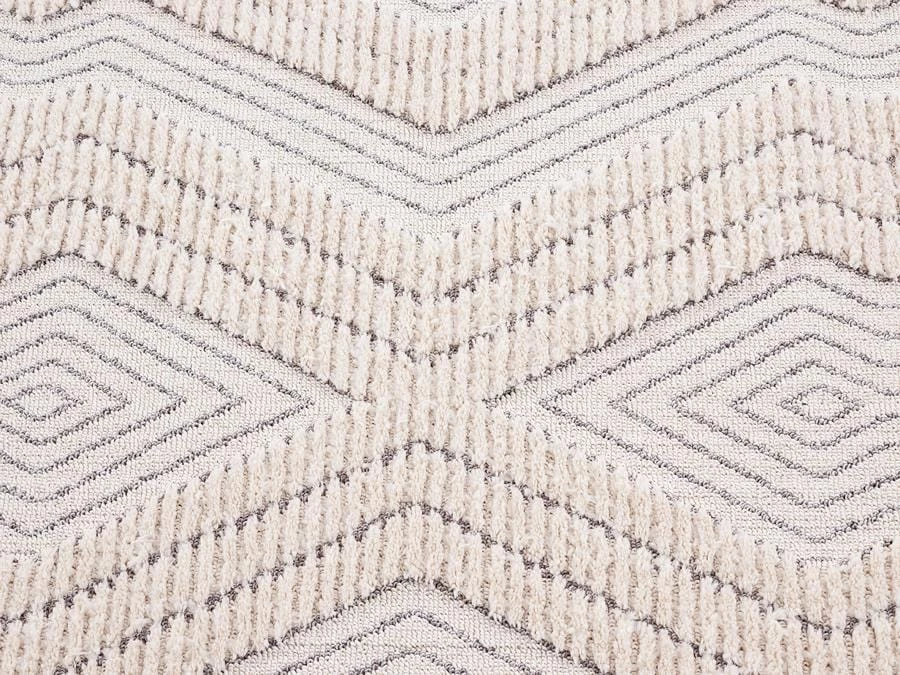 Miss Amara Dayna Ivory And Grey Textured Diamond Tribal Runner Rug