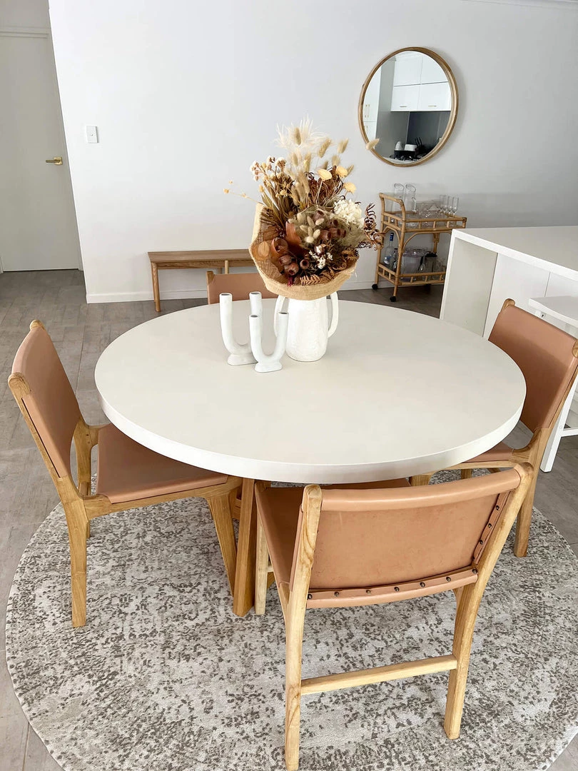 Miss Amara Evangeline Stone Grey Distressed Floral Design Round Rug