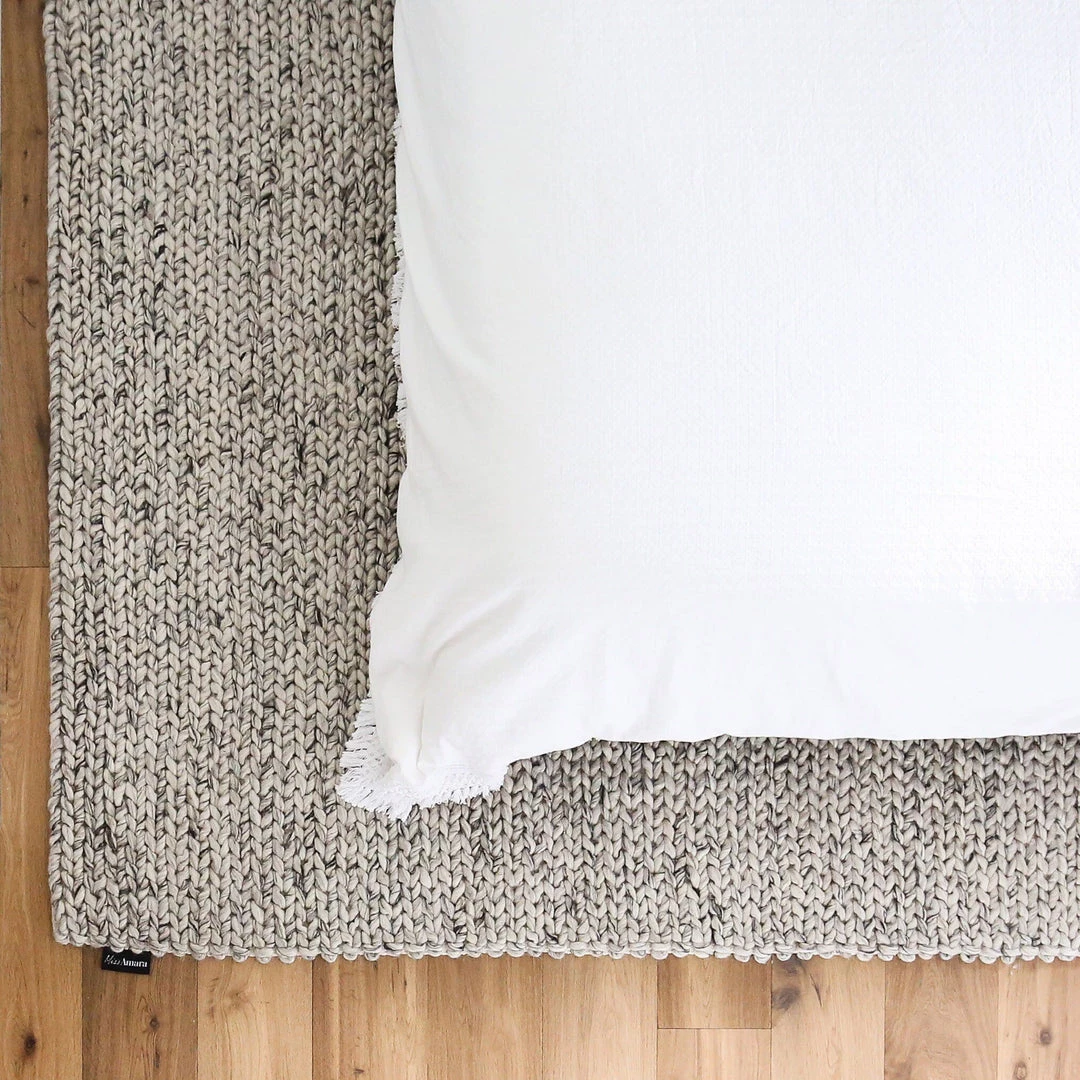 Miss Amara Farrah Marble Grey Braided Wool Rug