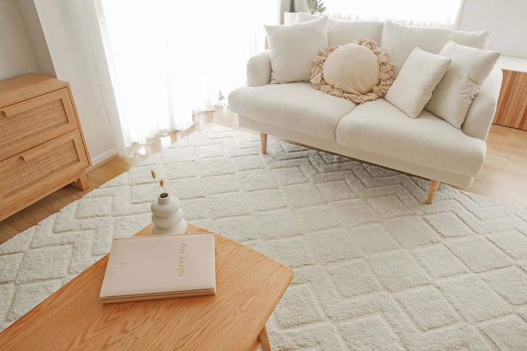 Miss Amara Gia Ivory Diamond Tribal PET Shag Rug All Rugs