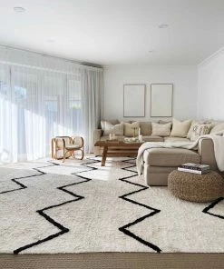 Miss Amara Hayley Black And Ivory Tribal Washable Berber Rug