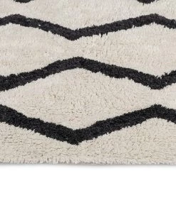 Miss Amara All Rugs Hayley Black And Ivory Tribal Washable Berber Bath Mat
