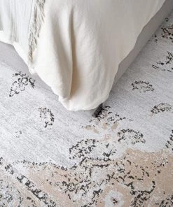 Miss Amara Helena White And Peach Turkish Style Distressed Rug All Rugs