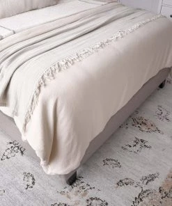 Miss Amara Helena White And Peach Turkish Style Distressed Rug All Rugs