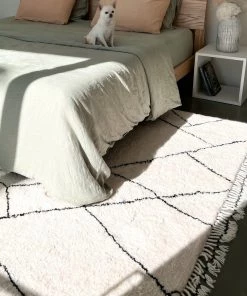 Miss Amara Himani Abstract Pattern Berber Wool Shag Rug