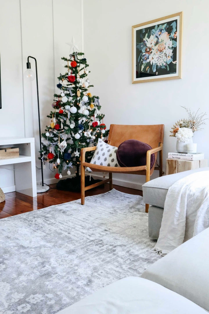 Miss Amara Indra Grey And Blue Faded Floral Rug