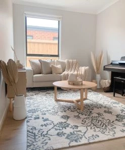 Miss Amara Issey Ivory And Grey Tribal Rug All Rugs