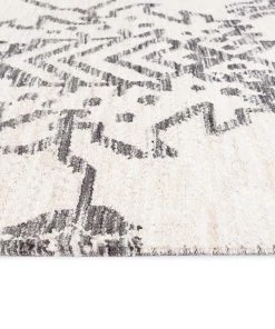Miss Amara Issey Ivory And Grey Tribal Runner Rug All Rugs