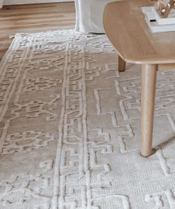 Miss Amara All Rugs Jacklyn Ivory And Cream Floral Distressed Rug