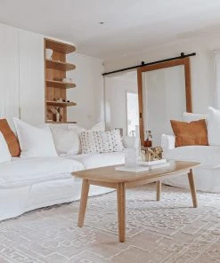 Miss Amara All Rugs Jacklyn Ivory And Cream Floral Distressed Rug