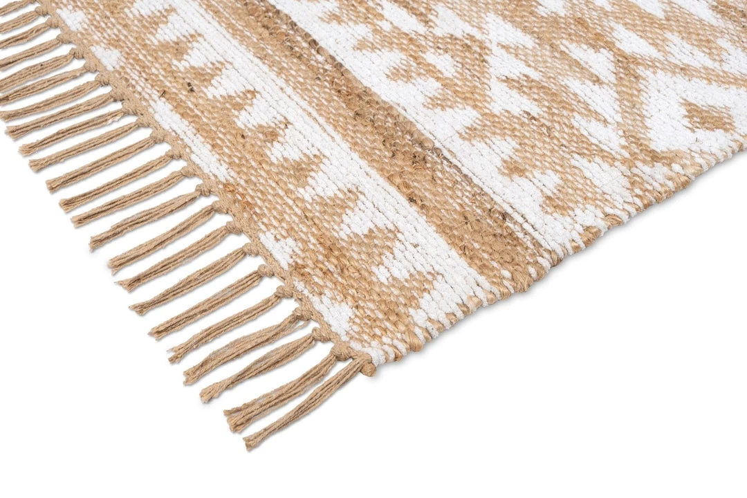 Miss Amara Kerri White And Jute Tribal Reversible Rug