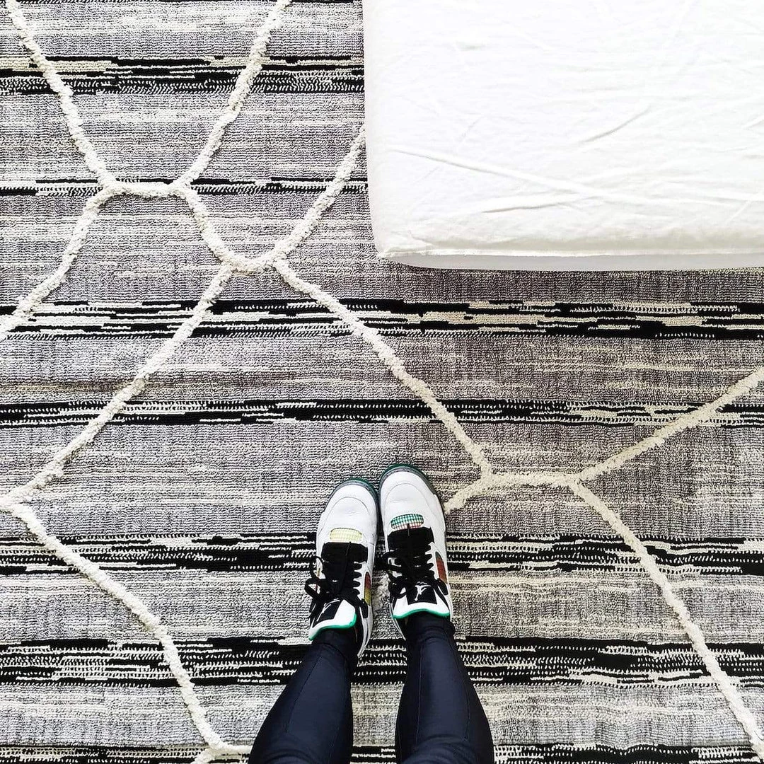 Miss Amara Lena Grey Black Abstract Textured Rug