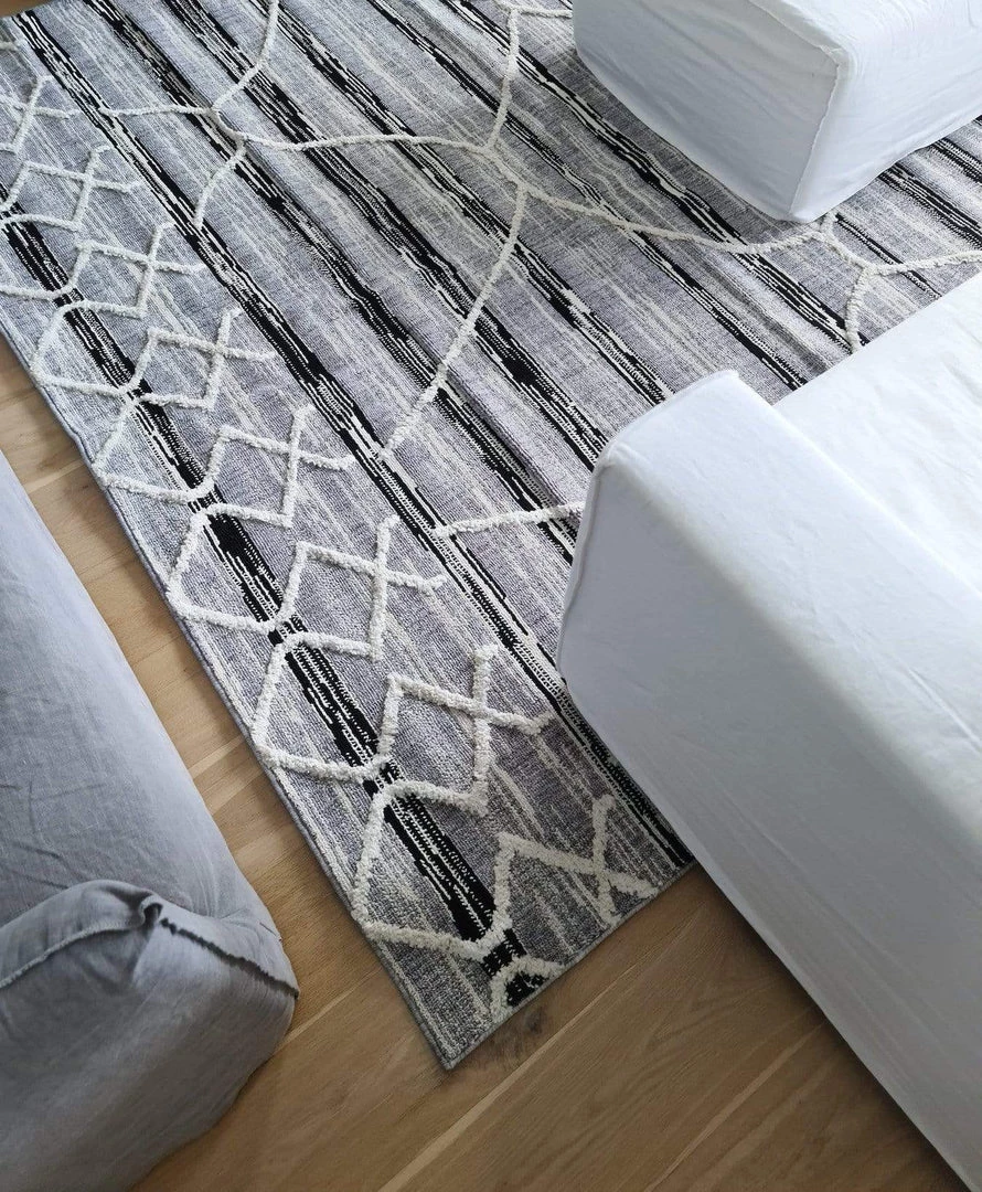 Miss Amara Lena Grey Black Abstract Textured Rug