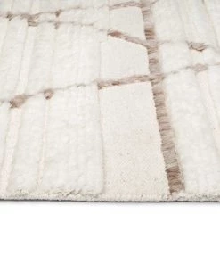 Miss Amara Leona Ivory Beige Tribal Wool Shag Rug
