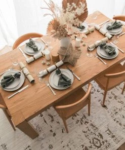 Miss Amara All Rugs Lindy Cream Ivory And Gold Traditional Floral Rug