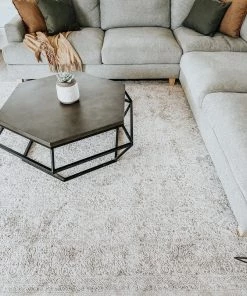 Miss Amara Madison Ivory And Grey Traditional Distressed Rug