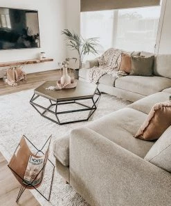 Miss Amara Madison Ivory And Grey Traditional Distressed Rug