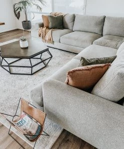 Miss Amara Madison Ivory And Grey Traditional Distressed Rug