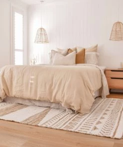 Miss Amara All Rugs Marilia White And Natural Jute Blend Tribal Print Rug