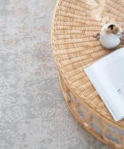 Miss Amara Montana Grey And Ivory Distressed Floral Rug