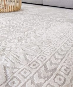 Miss Amara Naia Ivory And Grey Distressed Tribal Rug All Rugs