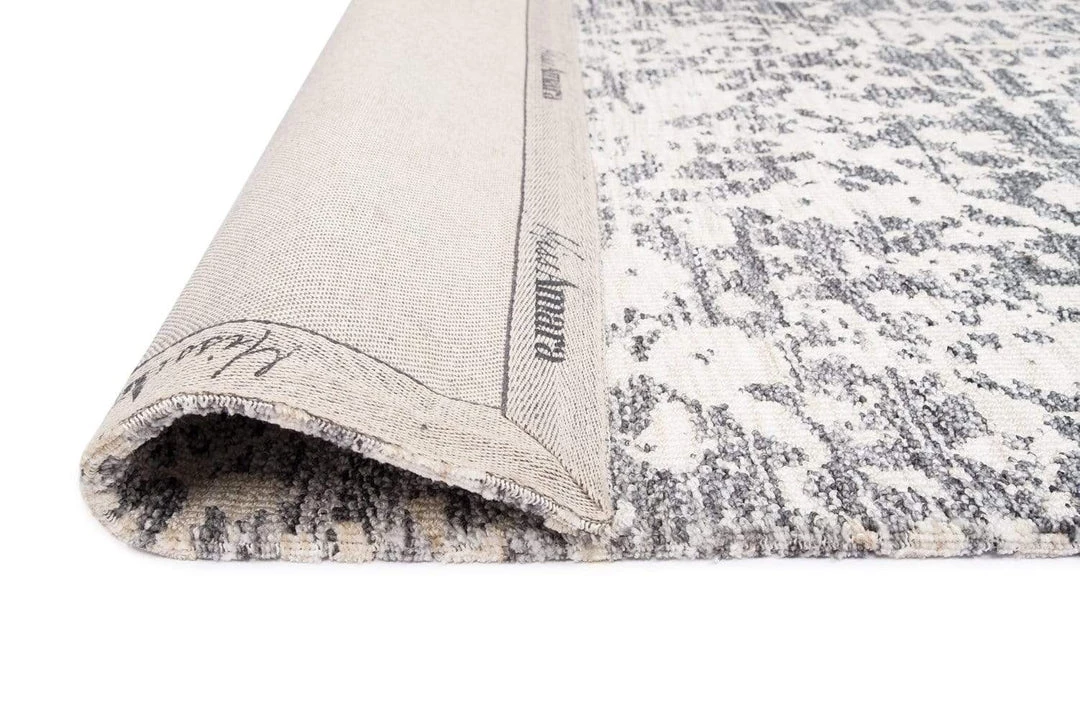 Miss Amara Nakoma Grey And Ivory Floral Tribal Rug