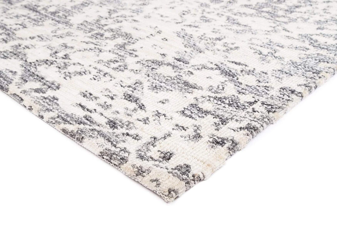 Miss Amara Nakoma Grey And Ivory Floral Tribal Rug