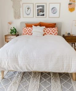 Miss Amara Ode Ivory Diamond Pattern Shag Rug