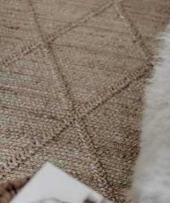 Miss Amara Sabra Diamond Lattice Jute Rug All Rugs