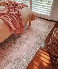 Miss Amara All Rugs Sahara Turkish Style Pink Distressed Medallion Rug