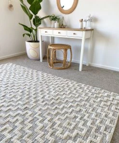 Miss Amara All Rugs Sarita Ivory And Grey Geometric Textured Rug