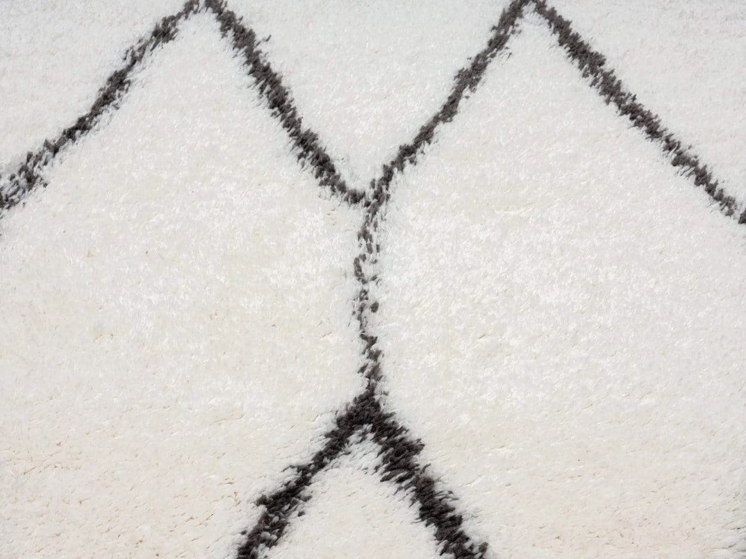 Miss Amara Selena Ivory And Charcoal Grey Tribal Shag Rug