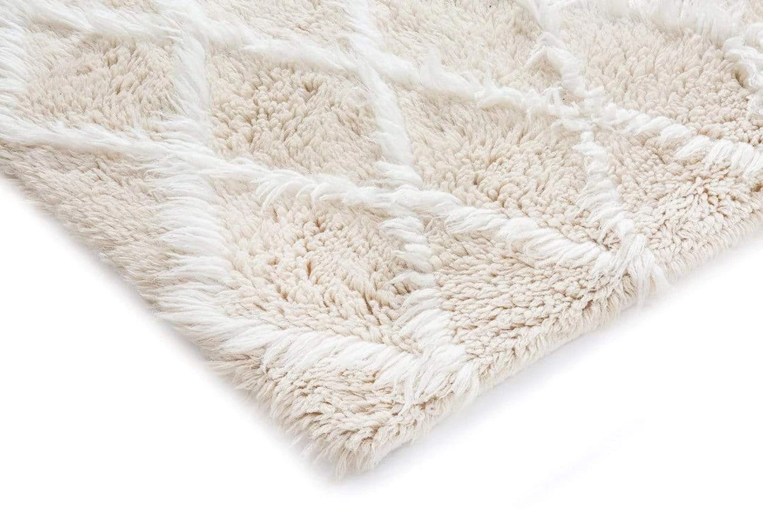 Miss Amara Simrika Cream And Ivory Berber Wool Shag Rug All Rugs