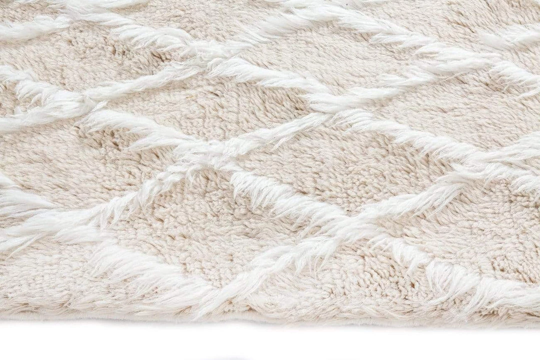 Miss Amara Simrika Cream And Ivory Berber Wool Shag Rug All Rugs