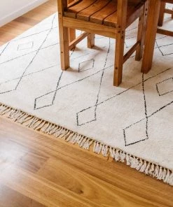 Miss Amara Tamala Cream Tribal Pattern Cotton Rug