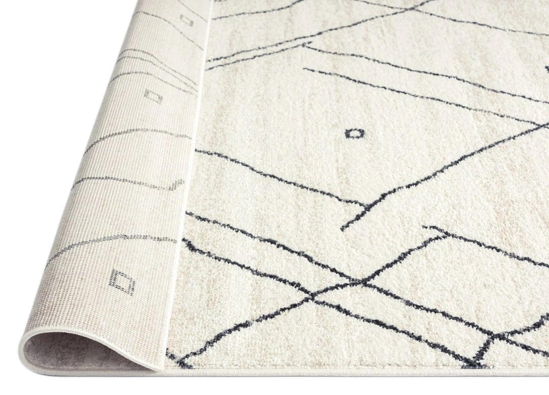 Miss Amara Taryn Grey And Ivory Abstract Tribal Rug