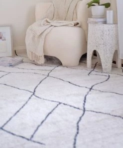 Miss Amara Taryn Grey And Ivory Abstract Tribal Rug