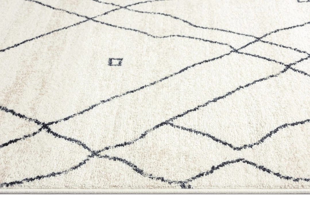 Miss Amara Taryn Grey And Ivory Abstract Tribal Rug