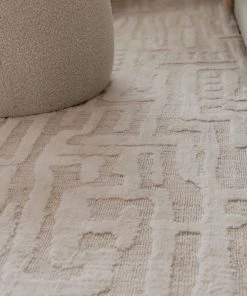 Miss Amara Trissa Beige And Ivory Abstract Tribal Rug All Rugs