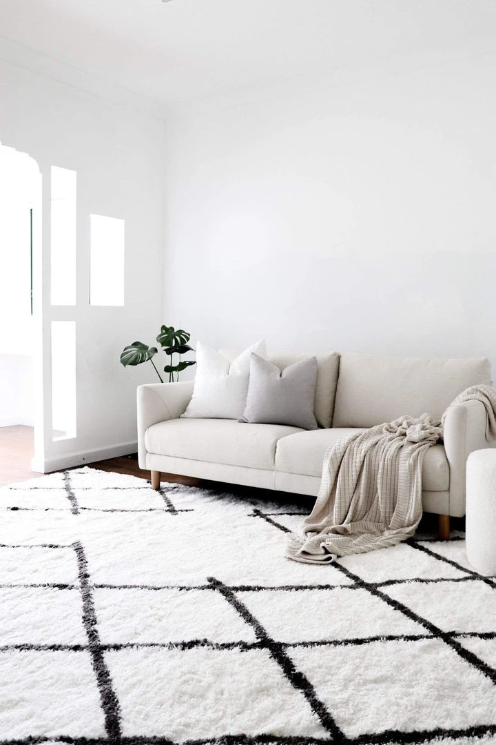 Miss Amara Tuva Ivory And Charcoal Grey Tribal Shag Rug All Rugs