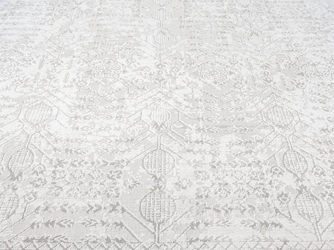 Miss Amara Wilamina Grey And Ivory Distressed Floral Rug